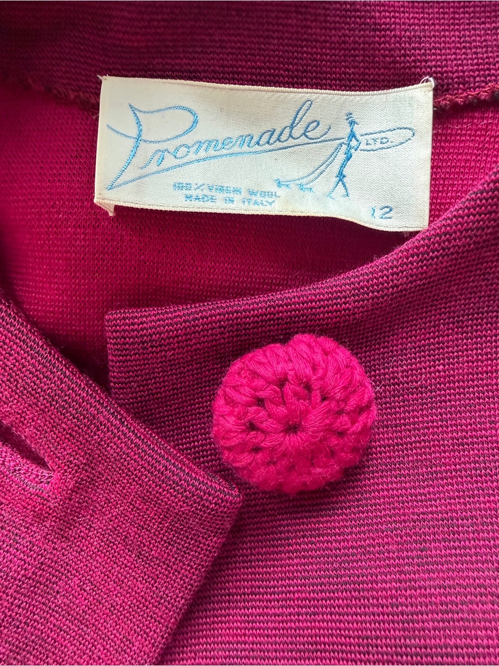 Vintage 1950s 1960s MAGENTA PINK Wool Knit Suit Skirt Set Promenade Scarf Ascot - Picture 3 of 16